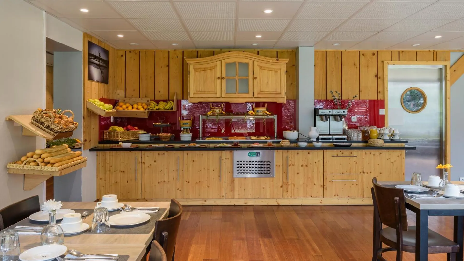 Le Stella Hotel Chatel 0*,  France